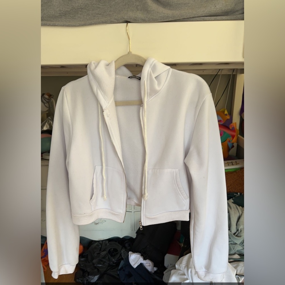 White Zip up cropped hoodie